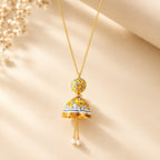 Pendentif en céramique de Caltagirone : Ortigia en jaune – « I Fimmini »