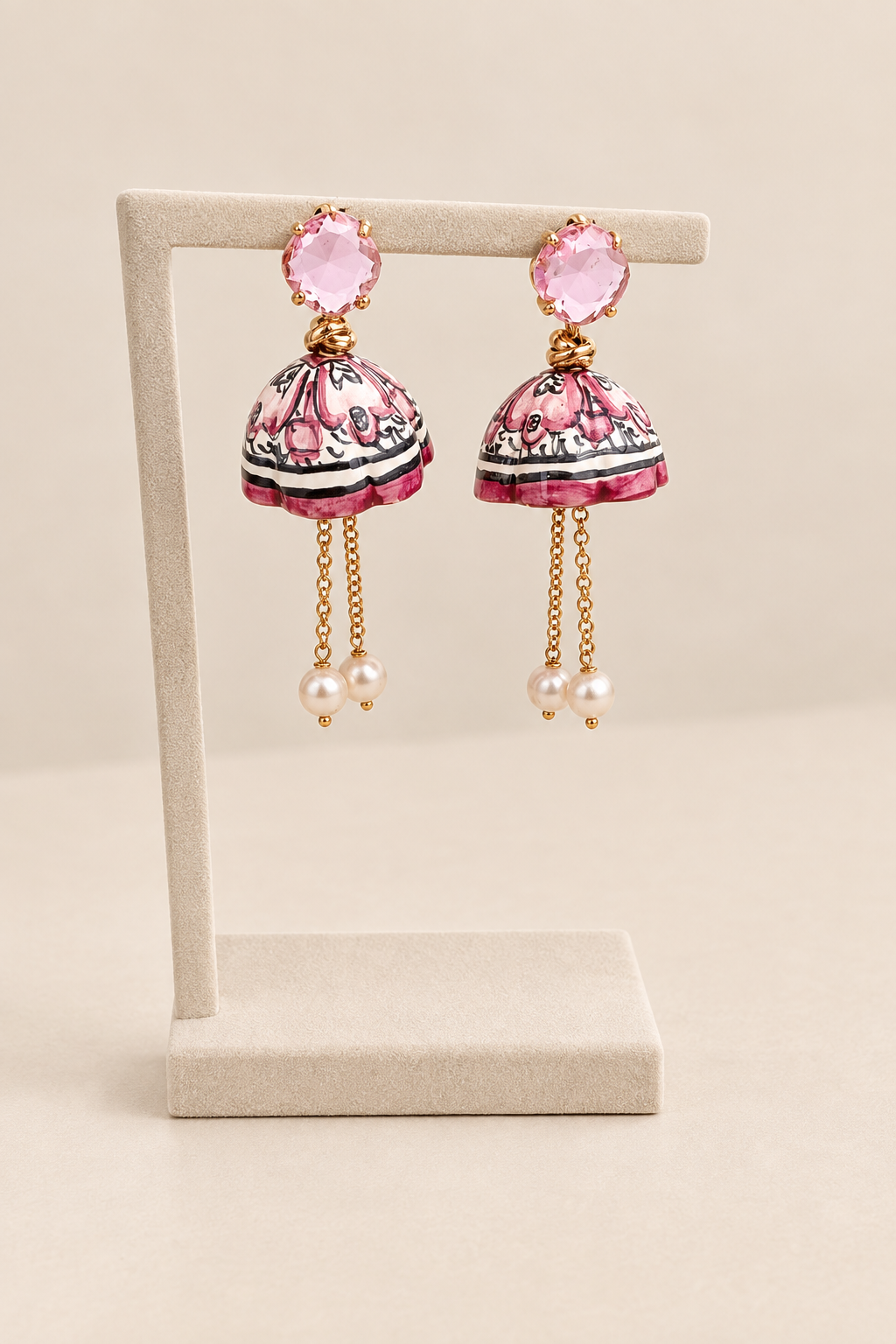 Orecchino ceramica “IFimmini”- Ortigia in rosa