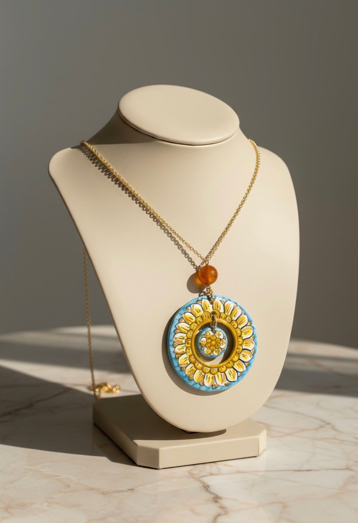 Collana doppio ciondolo in ceramica di Caltagirone