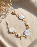Coin pearl and freshwater pearl bracelet