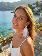 Boucles d'oreilles cristaux et plumes blanches